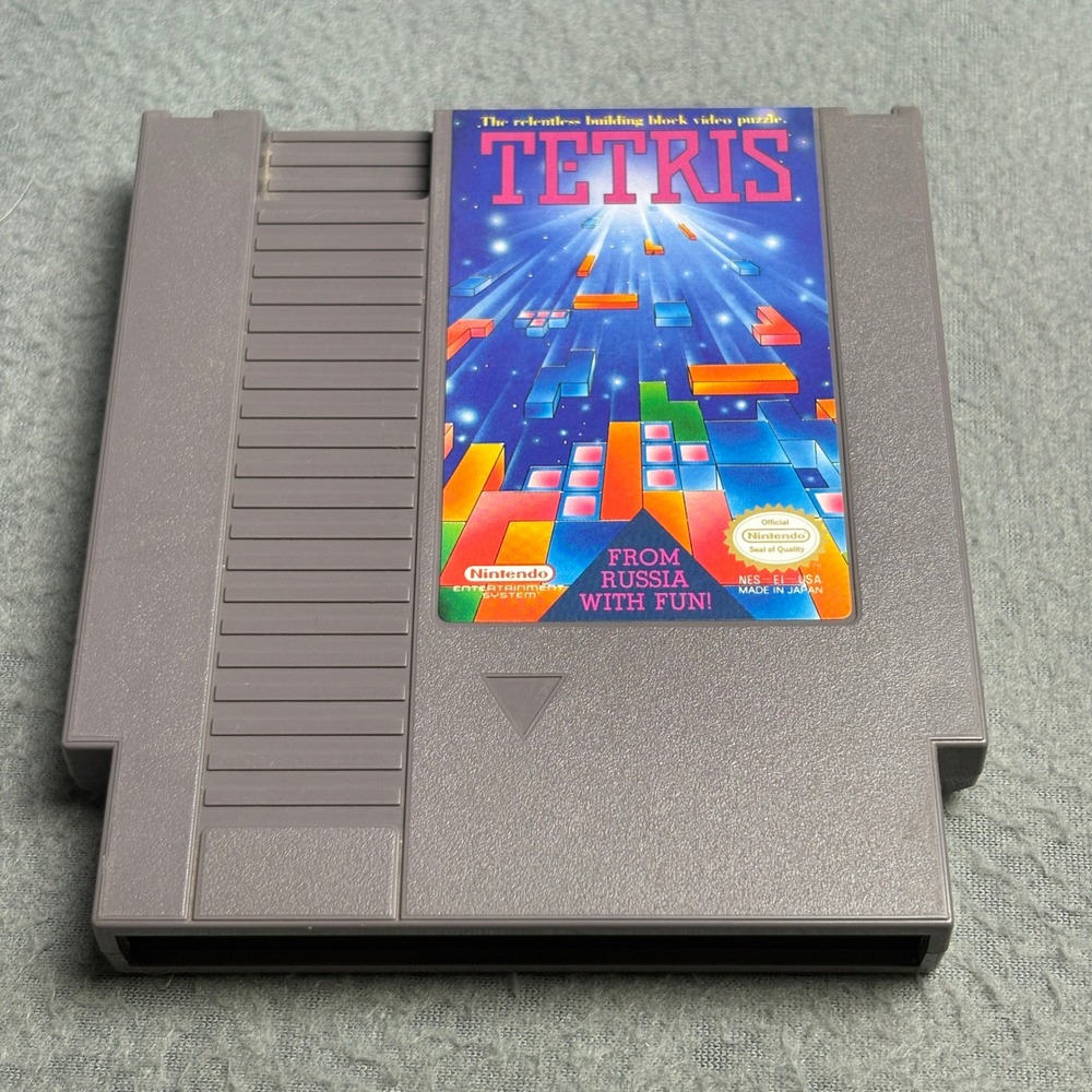 Tetris Nintendo NES Video Game Cartridge NES-EI-USA Authentic Retro Puzzle